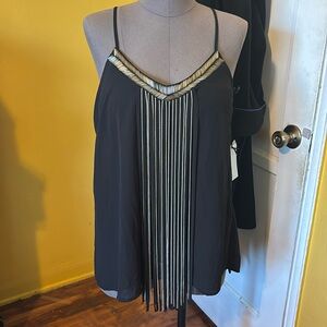 Beautiful black top size M